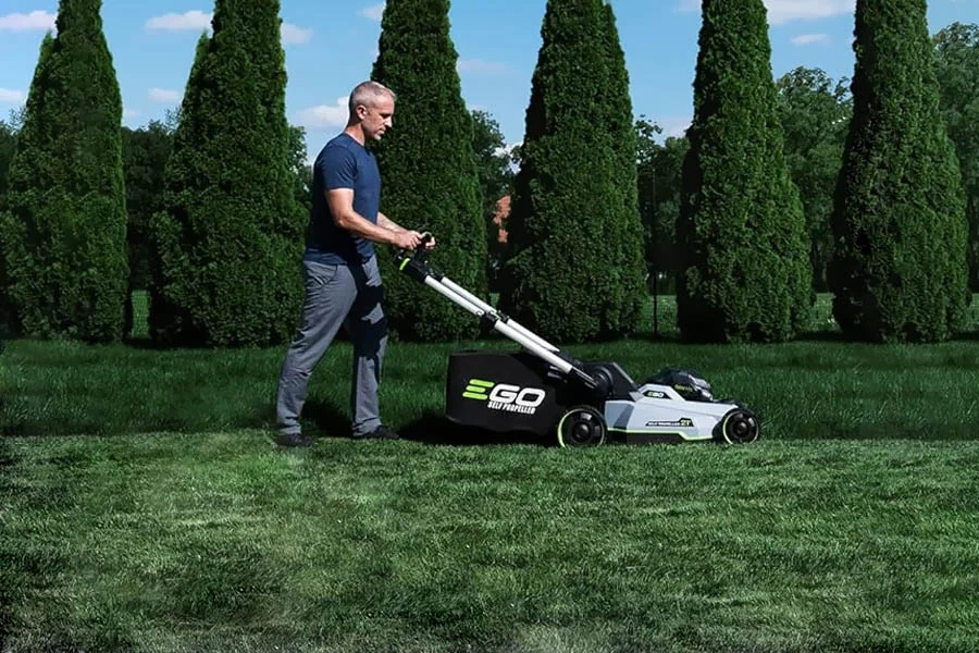 best battery self propelled lawn mowers